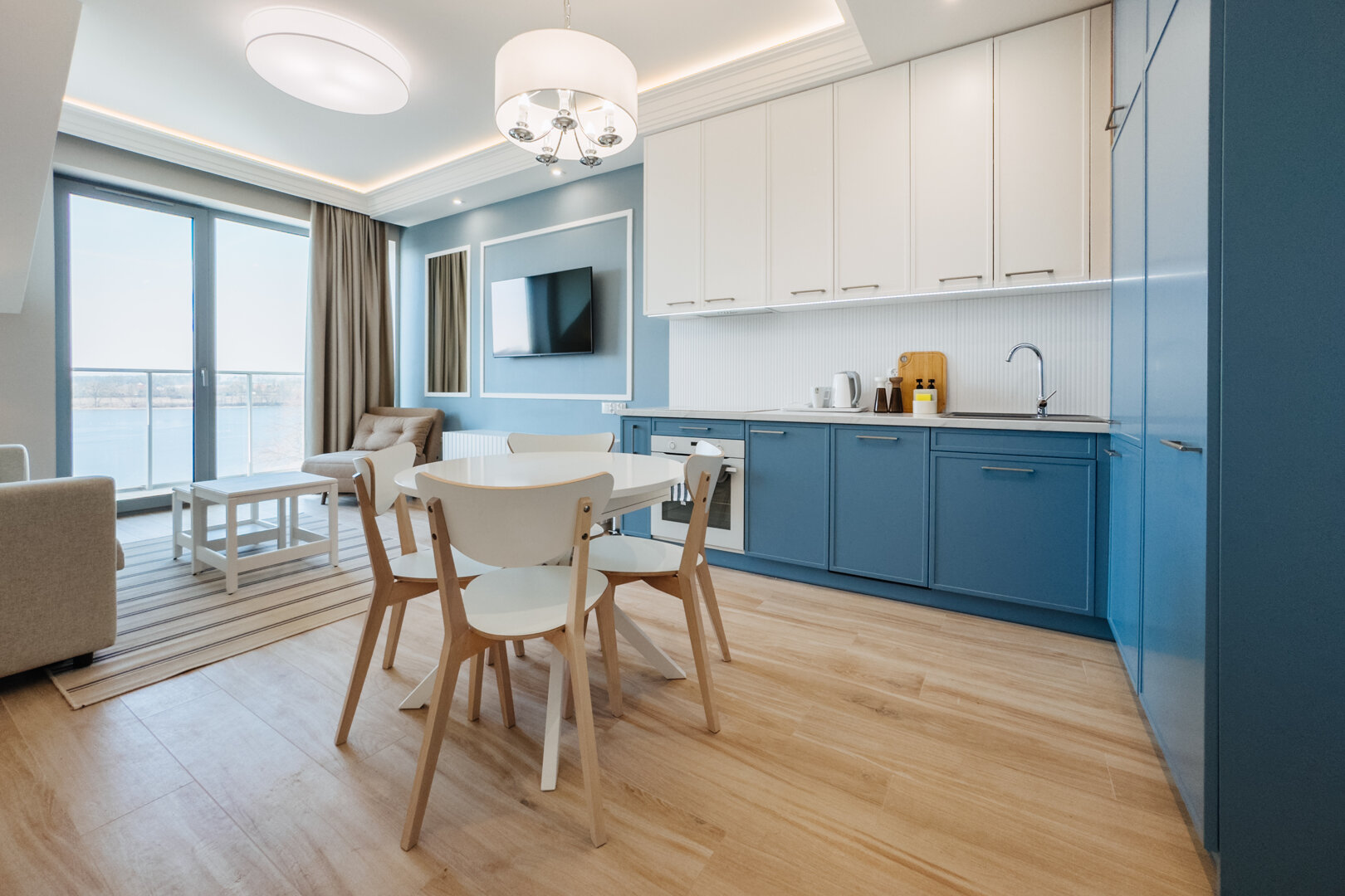 Apart. 4-os DeLux balkon sauna widok na jezioro-44